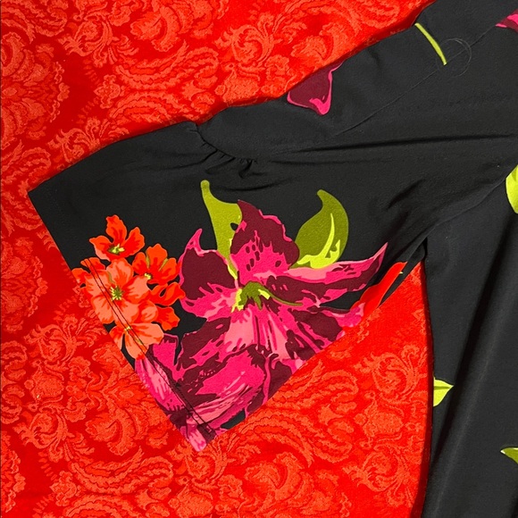 Alexandra + Oak Floral Jersey Women's Dress w/Bell Sleeves XL - Picture 4 of 5